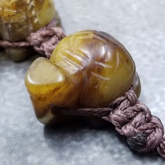 Turtle bracelet carved stone agate bracelet - Picture 13 of 14